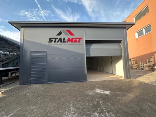 Isolierte garage 8x6x3m mit - 8x6x3m,